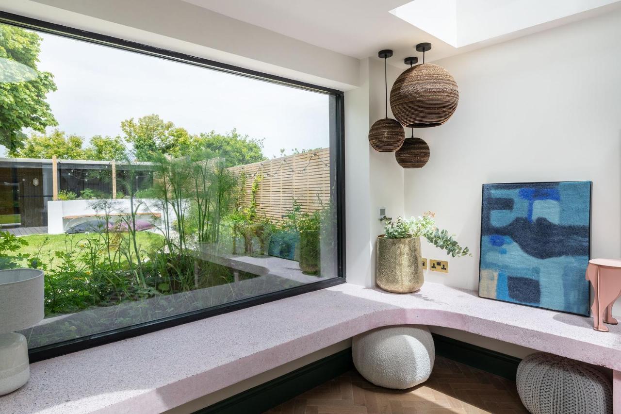 Smurf House Villa Kingsbridge  Luaran gambar