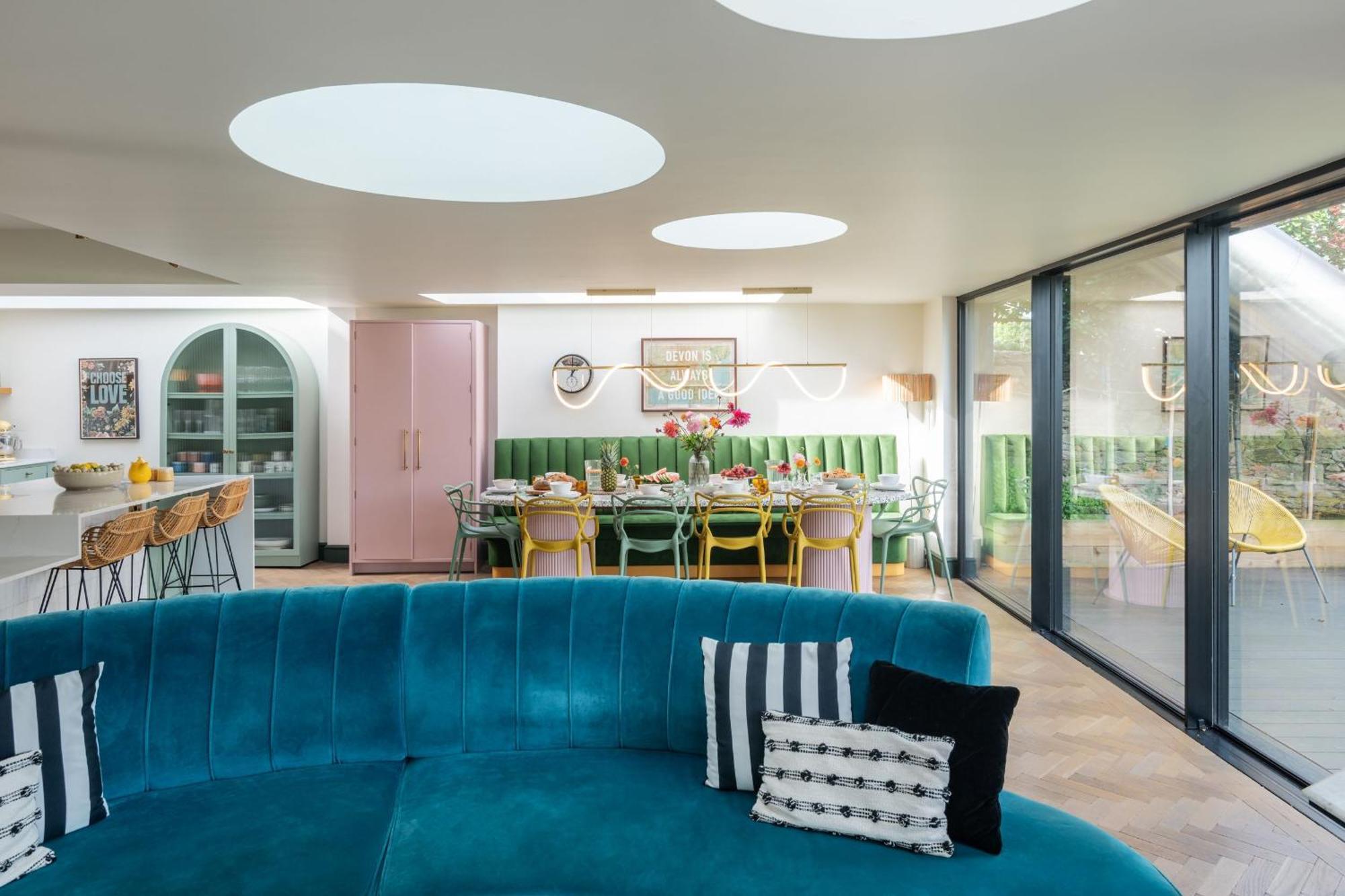 Smurf House Villa Kingsbridge  Luaran gambar